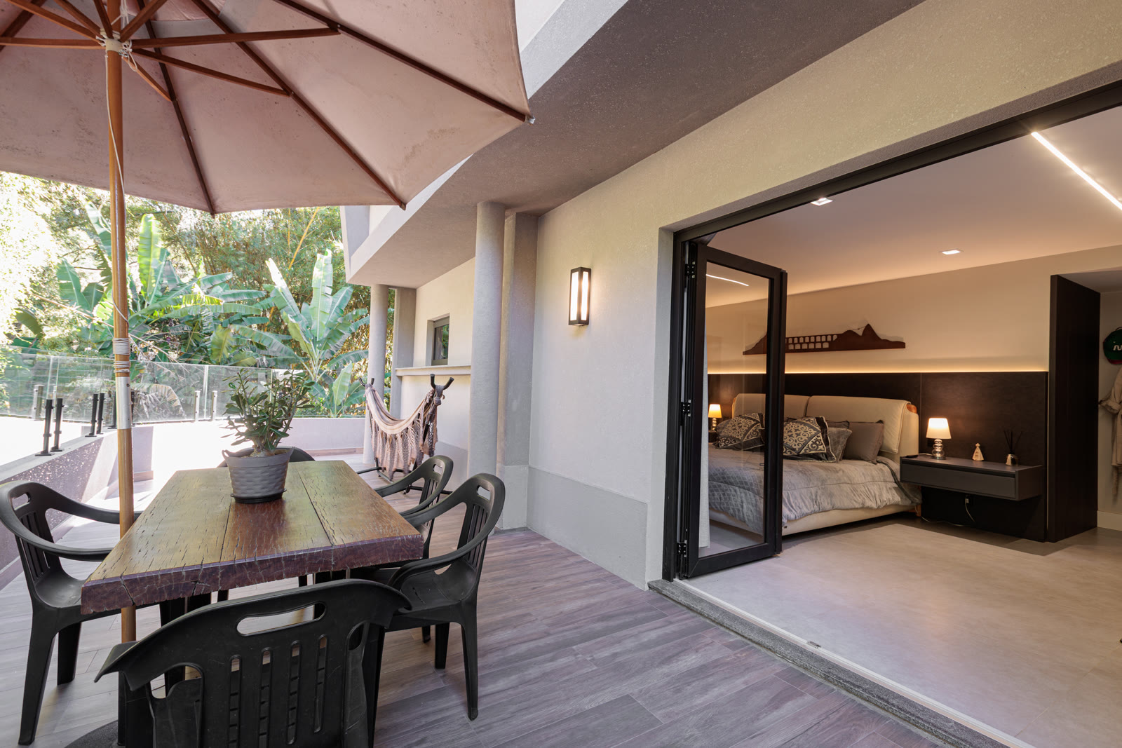 Residência · Veranda master suite